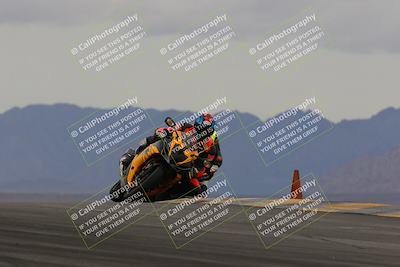 media/Jan-15-2023-SoCal Trackdays (Sun) [[c1237a034a]]/Turn 9 (2pm)/